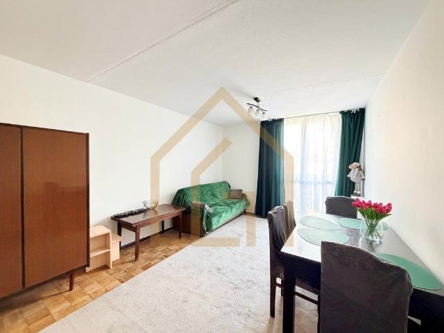 Na sprzedaż kawalerka 24 m² z balkonem i widokiem na drzewa
