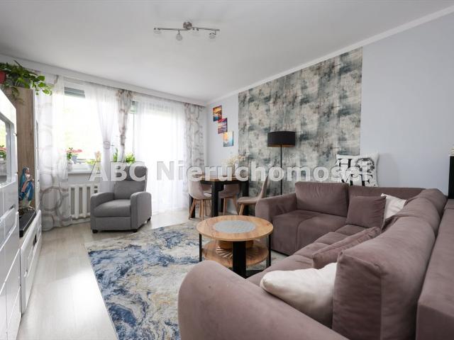 Na sprzedaż komfortowe 3 pokojowe mieszkanie 47,62 m² z balkonem w Piła