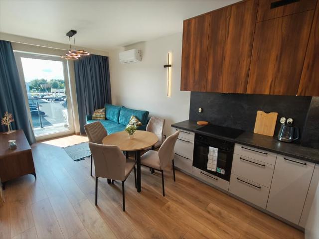 Na sprzedaż komfortowe 2 pokojowe mieszkanie 30,68 m² z balkonem w Kaliszu