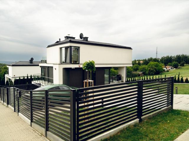 Luksusowy dom 152,5 m² z garażem i siłownią