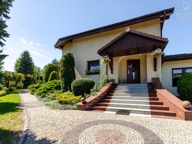Na sprzedaż luksusowy dom 175 m² w Katowicach Podlesiu
