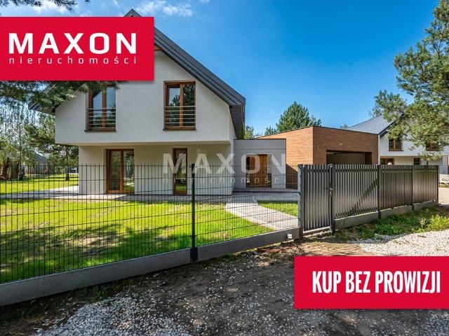Na sprzedaż luksusowy dom 231 m² z wysokim salonem i garażem