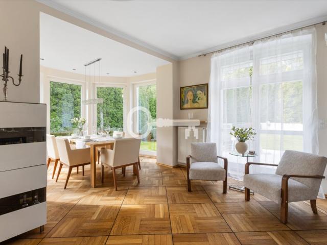 Na sprzedaż przedwojenna willa z niezależnym apartamentem w Wildzie