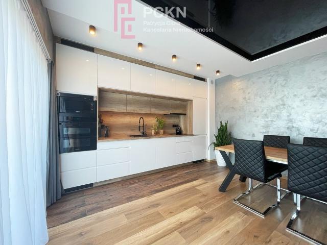 Na sprzedaż przestronny apartament 120 m² z 4 sypialniami w Opolu