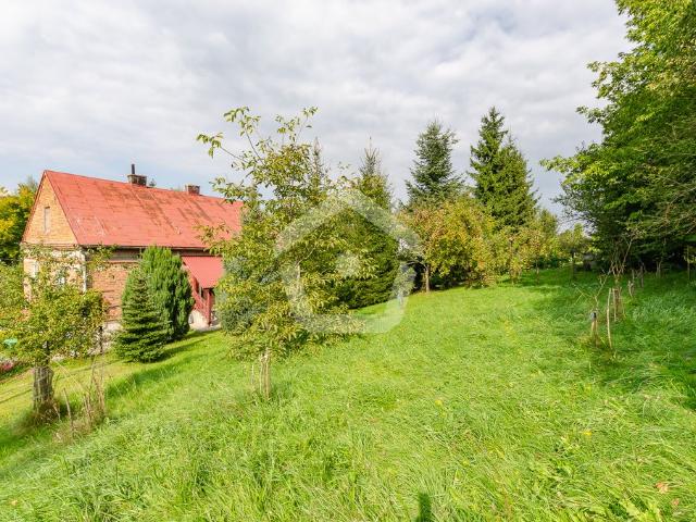 Na sprzedaż przestronny dom 120 m² z działką 53 arów w Kielnarowej