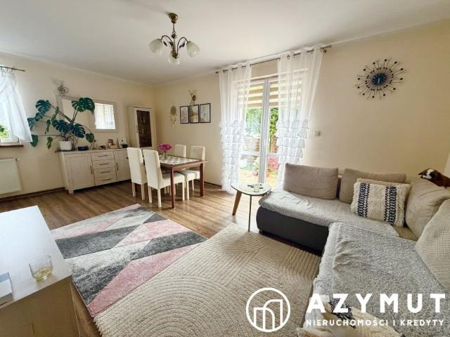 Na sprzedaż przestronny dom 137 m² z dużym ogrodem w Siedliskach