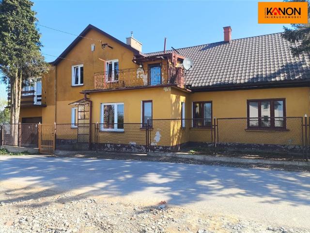Na sprzedaż przestronny dom 180 m² w Świętoszówce