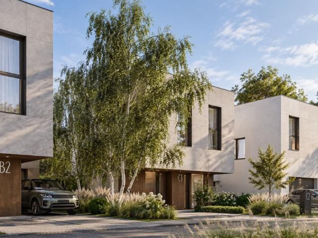 Na sprzedaż przestronny dom 222 m² z dużym ogrodem w Michałowicach