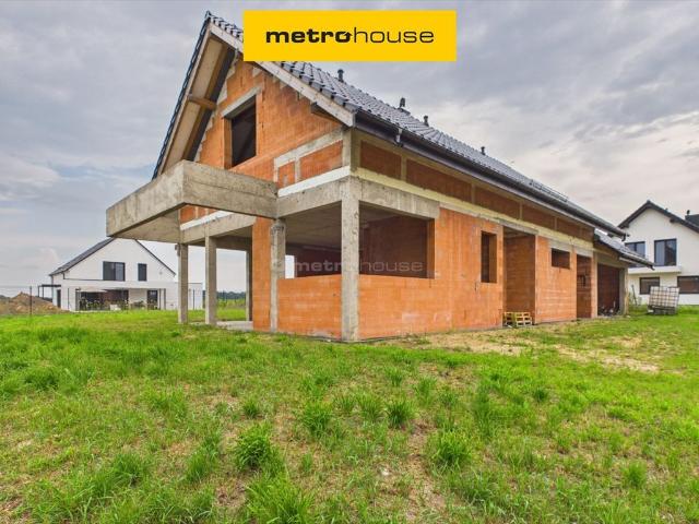 Na sprzedaż przestronny dom 320 m² w Chościszowicach