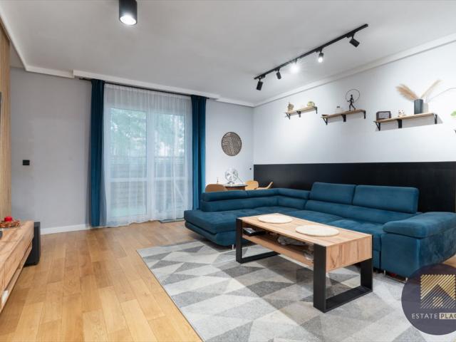 Na sprzedaż przestronny segment 164 m² z ogródkiem w Kobyłce