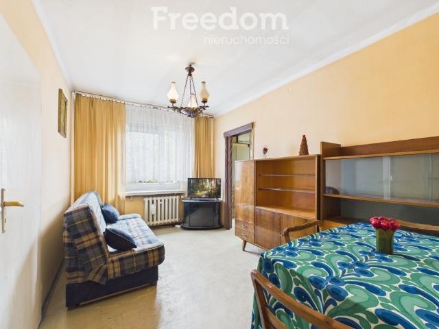 Na sprzedaż przestronne mieszkanie 34,5 m² z potencjałem aranżacyjnym