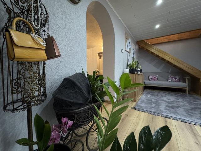 Na sprzedaż przestronne mieszkanie 60,6 m² w Jeleniej Górze