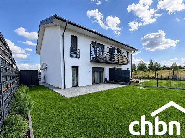 Na sprzedaż przestronne mieszkanie 64 m² z własnym ogrodem w Chojnicach