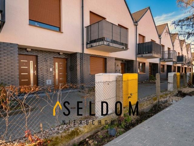Na sprzedaż przestronne mieszkanie 74 m² z dwoma balkonami