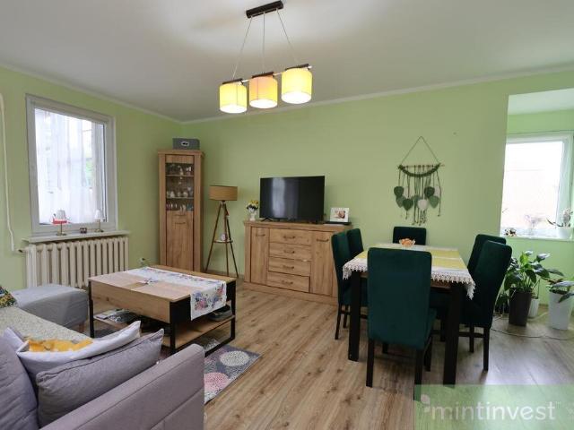 Przestronne 76 m² z ogródkiem w Wolinie kameralny budynek