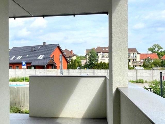 Na sprzedaż przestronne mieszkanie 84 m² z dużym ogrodem w Wrocławiu