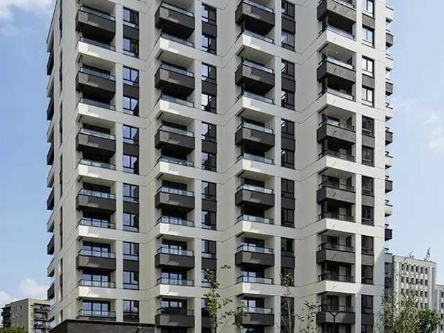 Na sprzedaż przestronne 105,5 m² mieszkanie z 2 balkonami w Katowicach