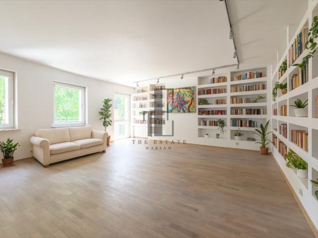 Na sprzedaż przestronne 122 m² mieszkanie w Wawerze