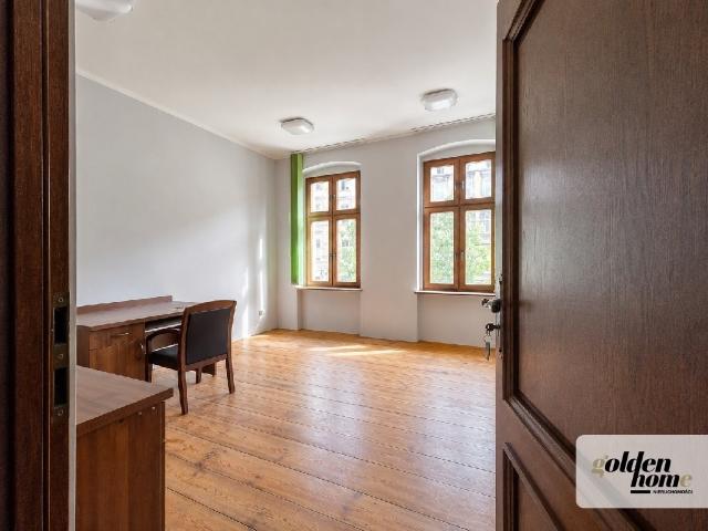 Na sprzedaż przestronne 125 m² w centrum Szczecina