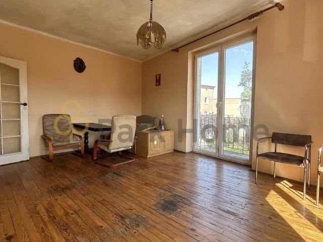 Na sprzedaż przestronne 2 pokojowe mieszkanie 53 m² z balkonem