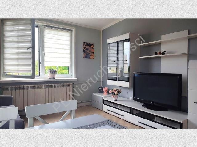 Na sprzedaż przestronne 3 pokojowe mieszkanie 49,4 m² w Milanówku