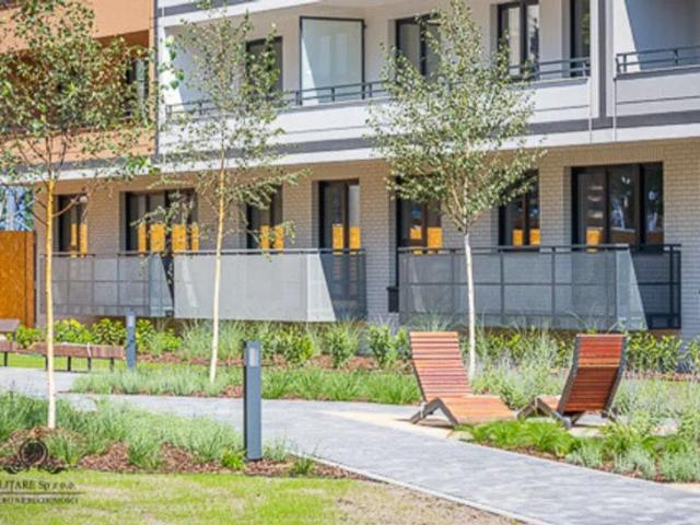 Na sprzedaż przestronne 3 pokojowe mieszkanie 64,55 m² z balkonem w topowej lokalizacji