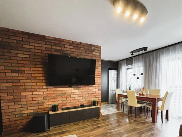 Sprzedam nowoczesne 3 pokojowe mieszkanie z balkonem i widokiem