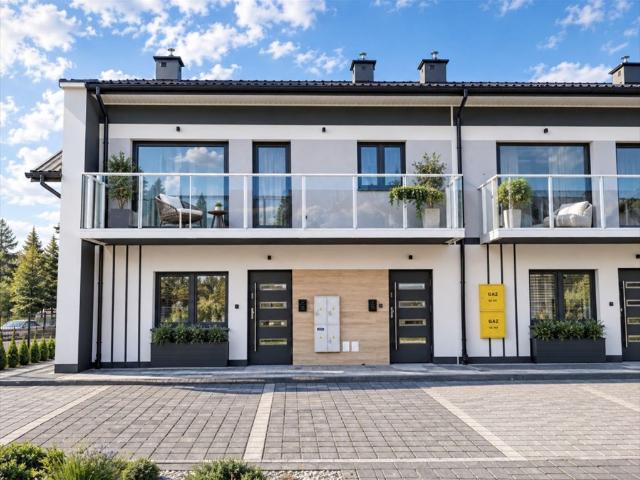 Na sprzedaż przestronne 3 pokojowe mieszkanie 69 m² z balkonem