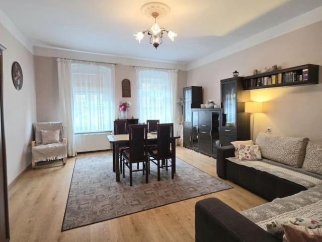 Na sprzedaż przestronne 3 pokojowe mieszkanie 72 m² w centrum Legnicy