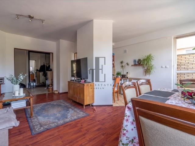 Na sprzedaż przestronne 3 pokojowe mieszkanie 84 m² z balkonami