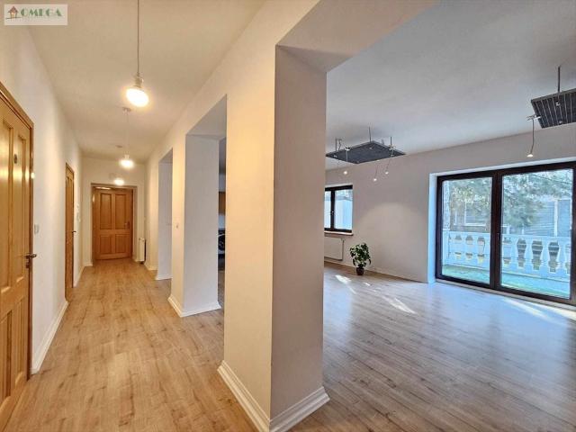 Na sprzedaż przestronne 3 pokojowe mieszkanie 89 m² z tarasem i garażem