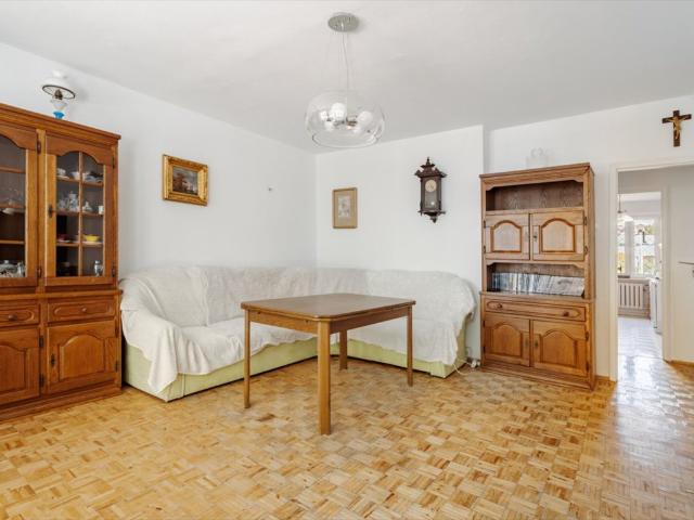 Przestronne 4 pokojowe mieszkanie 78 m² w Gocławiu zapraszam