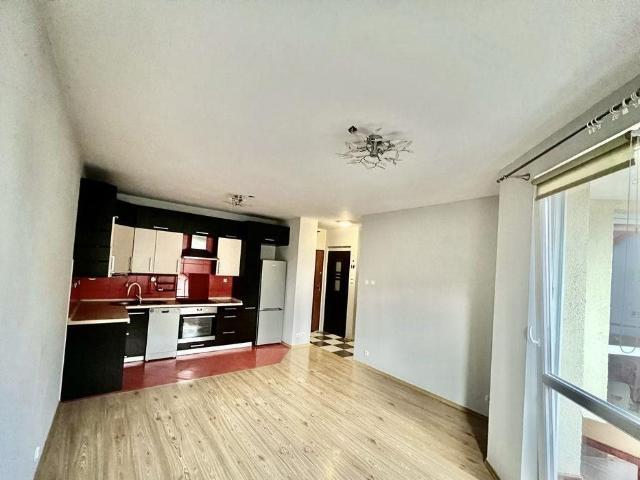 Na sprzedaż przestronne 85 m² dwupoziomowe mieszkanie w Olsztynie