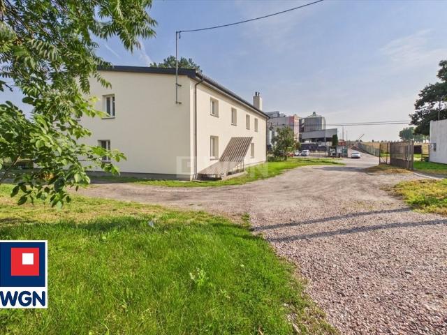 Na sprzedaż przytulne mieszkanie 48,8 m² z ogródkiem w Borzyminie