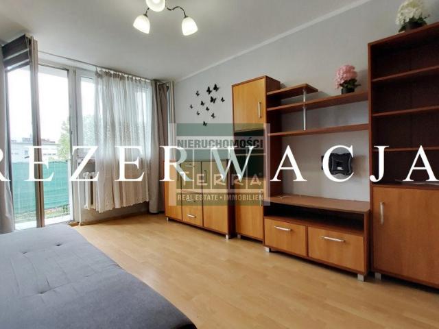 Na sprzedaż 2 pokojowe mieszkanie 37,4 m² z balkonem w Zielonej Górze