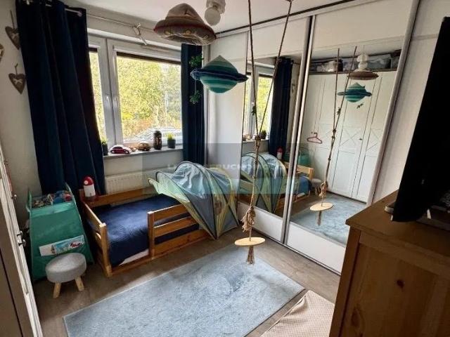Na sprzedaż 3 pokojowe mieszkanie 47 m² w Piastowie