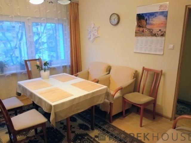 Na sprzedaż 3 pokojowe mieszkanie 56 m² z balkonem w Warszawie