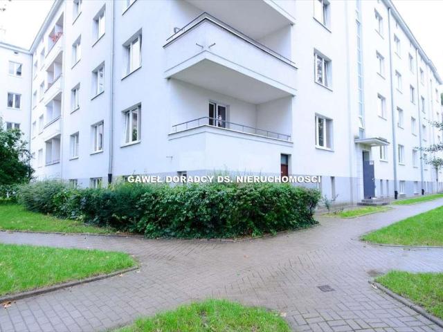 Na sprzedaż 45 m² lokal usługowo biurowy na Żoliborzu