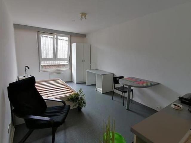 NAMUR CENTRE STUDIO UNIQUEMENT ETUDIANT SANS DOMICILIATION