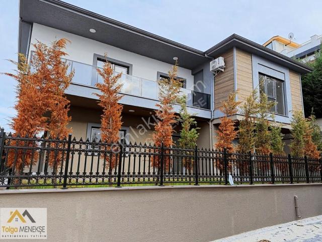 Namık Kemal Mahallesinde Sıfır 2 Katlı Müstakil Bahçeli Villa
