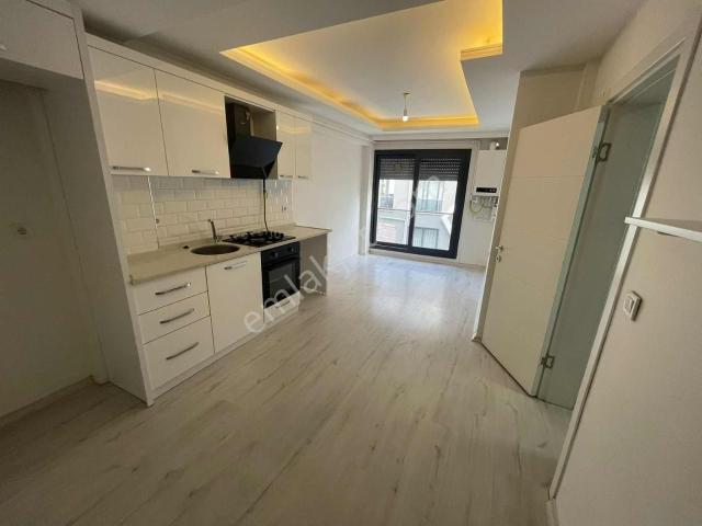 Namlı'dan Hasanağa Bahçesi Yakını 2+1 Kiralık Daire