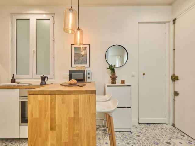 Nanten 1 bedroom apartment in Charonne, Paris Amsterdam Apartments for Rent