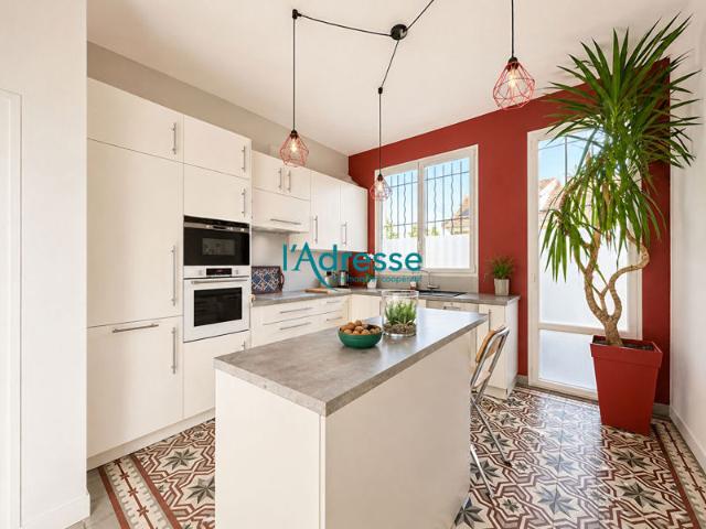 NANTERRE VIEUX PONT MAISON DE CHARME 124 M², JARDIN PLEIN SUD, POTENTIEL D'EXTENSION