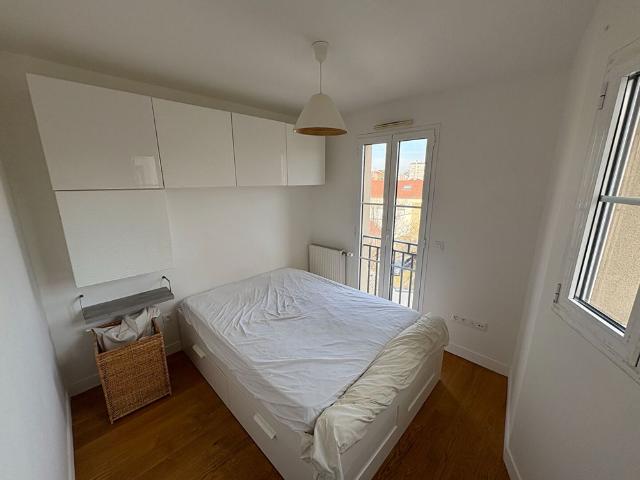 NANTERRE / DUPLEX / CENTRE VILLE / 3 PIECES 50 M2 / PARKING