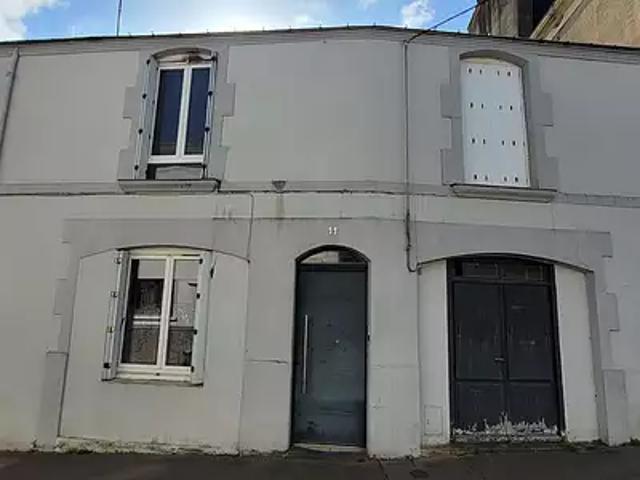 Nantes 44100 Achat / Vente appartement 2 pièces t2 au dernier étage