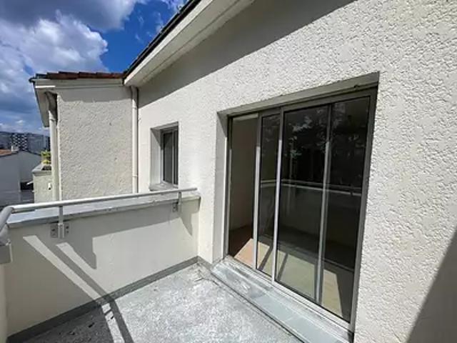 Nantes 44200 Achat / Vente appartement 3 pièces t3 au dernier étage