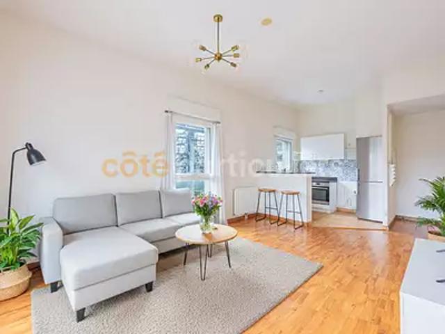 Nantes 44200 Achat / Vente appartement 2 pièces t2 au dernier étage