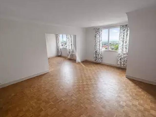 Nantes 44300 Achat / Vente appartement 4 pièces t4 au dernier étage cave