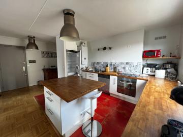 NANTES AMÉRICAINS GRAND APPARTEMENT T3 MEUBLÉ