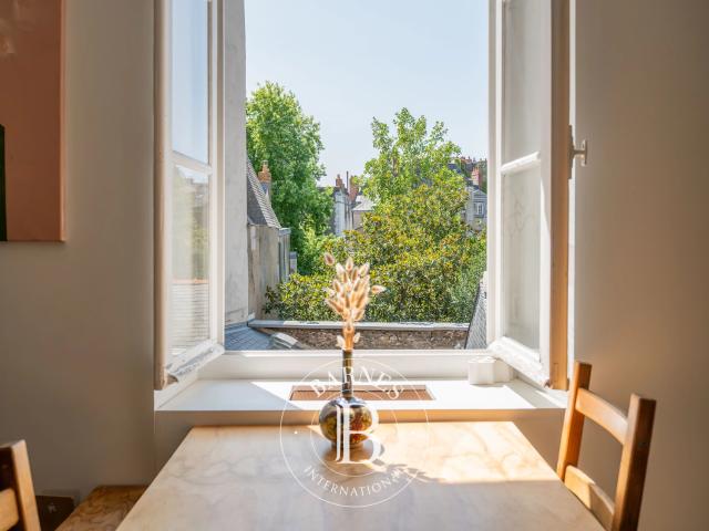 Nantes, Appartement 2 Chambres 83 m² en location